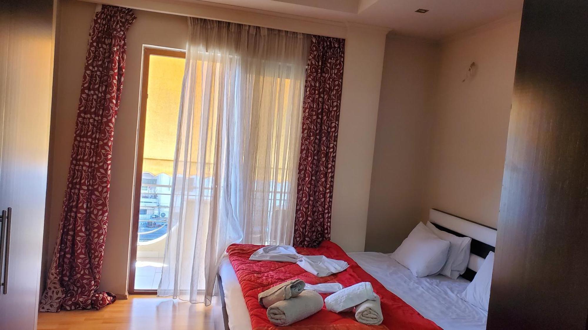 Hotel Shehu Гирокастра Экстерьер фото
