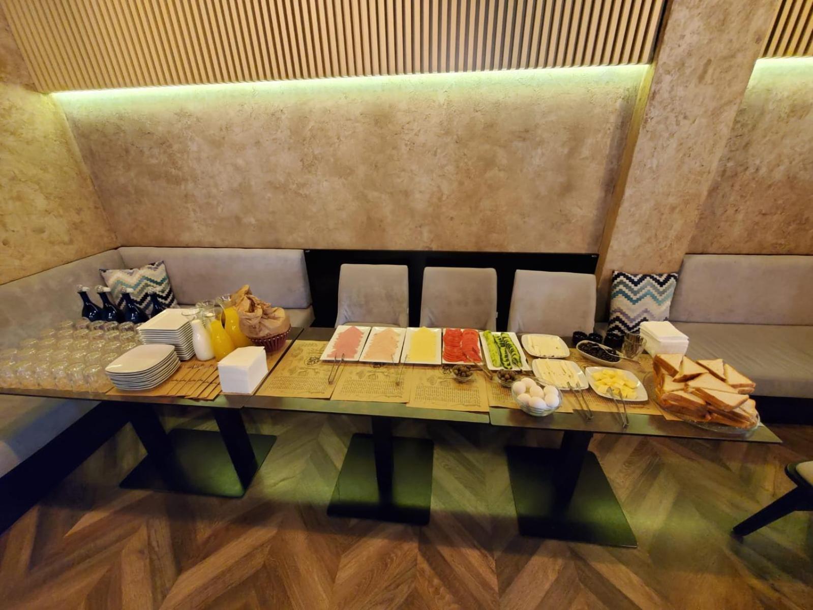 Hotel Shehu Гирокастра Экстерьер фото